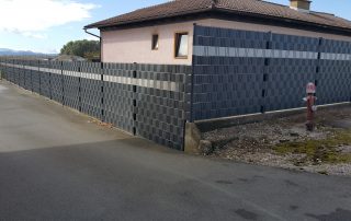 Panelna ograja z trakovi_121 Panelna ograja z trakovi_121